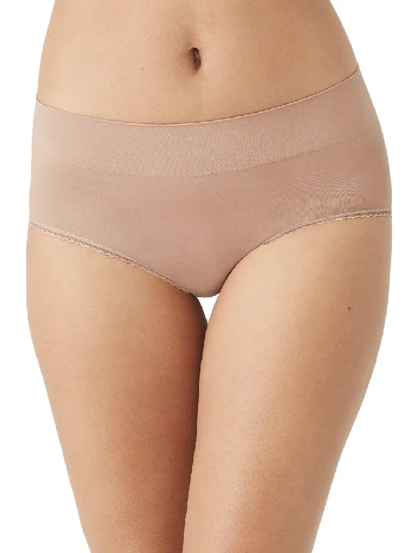 Wacoal Feeling Flexible Brief