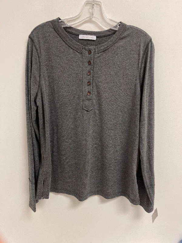 Top Long Sleeve By Ces Femme In Grey, Size: L